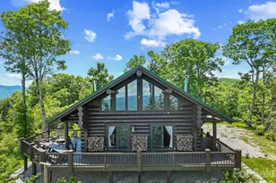 300 Licklog Mountain Trl, Burnsville, NC 28714 - Photo 2