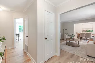 4625 Annerly Ct, Charlotte, NC 28226 - Photo 8