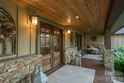 345 Prospect Drive, Burnsville, NC 28714 - Photo 2