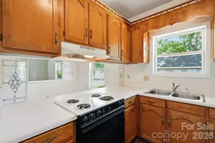 206 6th St, Belmont, NC 28012 - Photo 16
