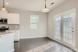 8123 Cornhill Ave, Charlotte, NC 28277 - Photo 12