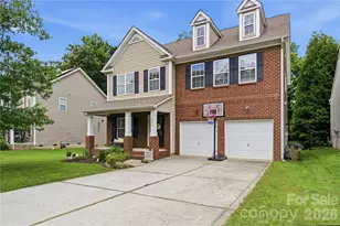 1034 Canopy Dr, Indian Trail, NC 28079 - Photo 2