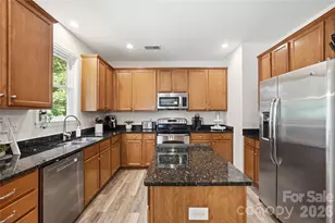 1034 Canopy Dr, Indian Trail, NC 28079 - Photo 8