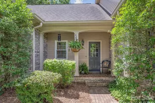1005 Windsor Dr, Asheville, NC 28803 - Photo 18