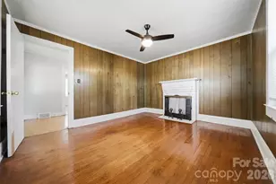 592 Main St, Hudson, NC 28638 - Photo 6
