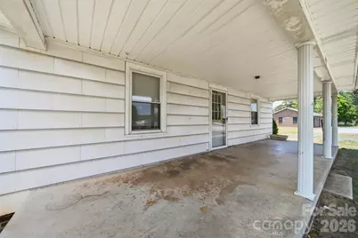 592 Main Street, Hudson, NC 28638 - Photo 2