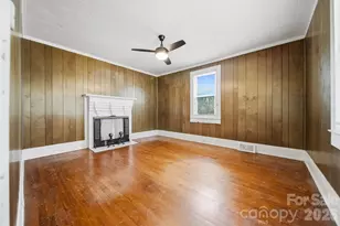 592 Main St, Hudson, NC 28638 - Photo 4