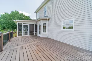 151 Turnberry Ln, Mooresville, NC 28117 - Photo 4