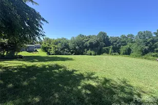 000 Miller Ave, Marion, NC 28752 - Photo 1