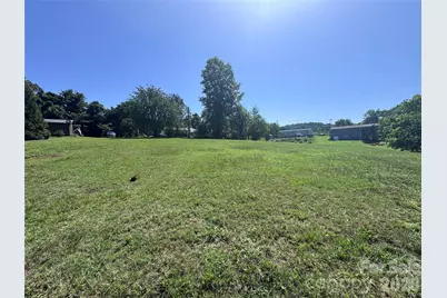 000 Miller Avenue, Marion, NC 28752 - Photo 6