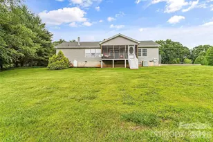 1162 Mountain Breeze Dr, Morganton, NC 28655 - Photo 18