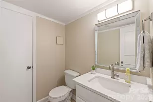 8410 Cricket Lake Dr, Charlotte, NC 28277 - Photo 18