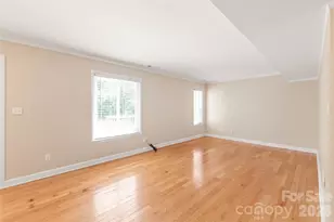 8410 Cricket Lake Dr, Charlotte, NC 28277 - Photo 12