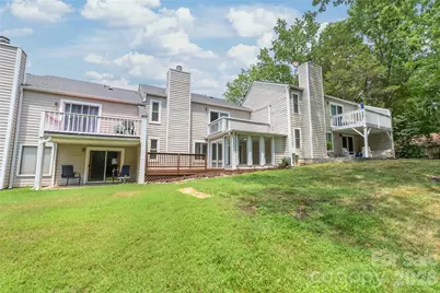 8410 Cricket Lake Drive, Charlotte, NC 28277 - Photo 2