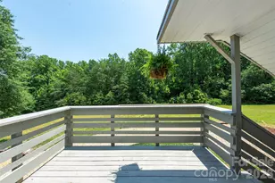 65 Walnut St, Marion, NC 28752 - Photo 22