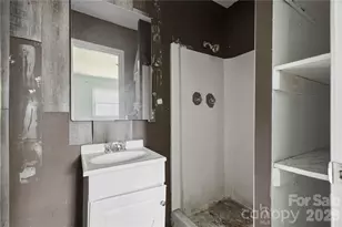 307 Dutchman Ave, Mount Holly, NC 28120 - Photo 14