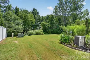 12036 Red Rust Ln, Charlotte, NC 28277 - Photo 30