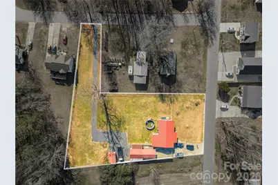 2410 Juniper Drive, Charlotte, NC 28269 - Photo 2
