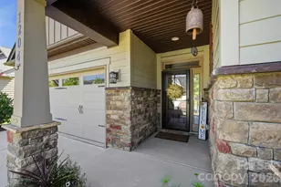 1204 Curling Creek Dr, Indian Trail, NC 28079 - Photo 2