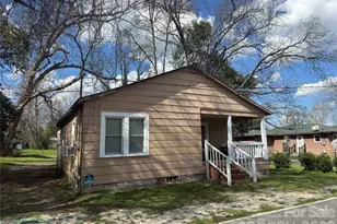 116/122/124/126 Godfrey St, Cheraw, SC 29520 - Photo 2