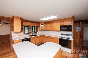 15722 Rhinehill Rd, Charlotte, NC 28278 - Photo 6