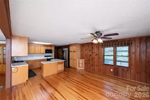 15722 Rhinehill Rd, Charlotte, NC 28278 - Photo 4