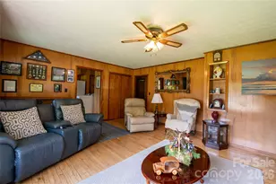 40 Double Island Rd, Burnsville, NC 28714 - Photo 8