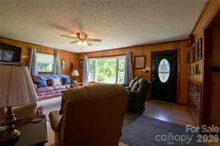 40 Double Island Rd, Burnsville, NC 28714 - Photo 14