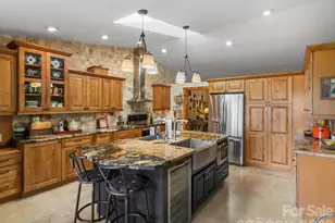 1355 Moonshine Mountain Rd, Burnsville, NC 28714 - Photo 30
