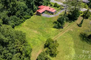 6264 US 221 Hwy S, Marion, NC 28752 - Photo 24