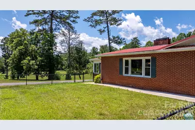 6264 US 221 Highway S, Marion, NC 28752 - Photo 34