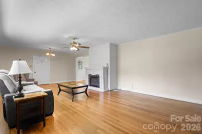 6264 US 221 Highway S, Marion, NC 28752 - Photo 8
