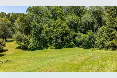 6264 US 221 Highway S, Marion, NC 28752 - Photo 38
