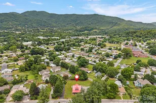 1434 S Main St, Waynesville, NC 28786 - Photo 2