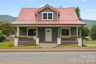 1434 S Main St, Waynesville, NC 28786 - Photo 1