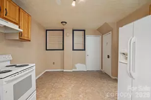1434 S Main St, Waynesville, NC 28786 - Photo 8