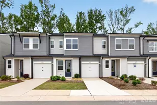 6033 Longar Ln, Charlotte, NC 28269 - Photo 1