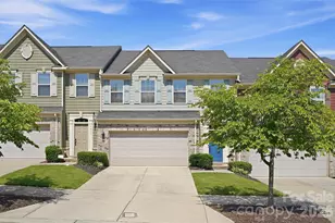 2450 Alyssa Ln, Charlotte, NC 28208 - Photo 2