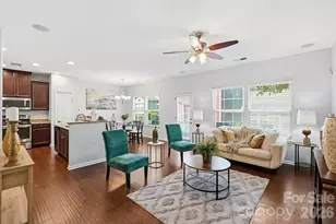 2450 Alyssa Ln, Charlotte, NC 28208 - Photo 4