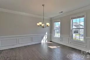 600 River Btm Rd, Fletcher, NC 28792 - Photo 8