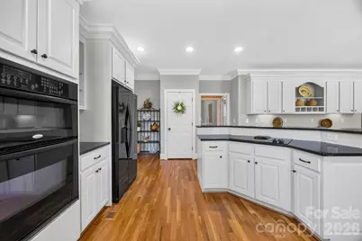 105 Mandarin Drive, Mooresville, NC 28117 - Photo 16