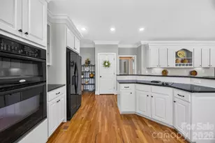 105 Mandarin Dr, Mooresville, NC 28117 - Photo 16