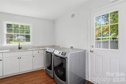 3900 Blowing Rock Way, Charlotte, NC 28210 - Photo 22