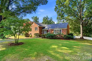 3900 Blowing Rock Way, Charlotte, NC 28210 - Photo 2
