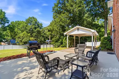 3900 Blowing Rock Way, Charlotte, NC 28210 - Photo 26