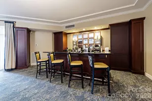 300 W 5th St, Charlotte, NC 28202 - Photo 22