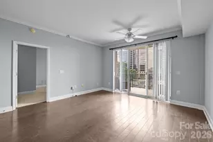 300 W 5th St, Charlotte, NC 28202 - Photo 8