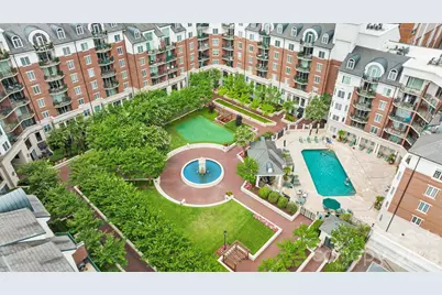 300 W 5th Street, Charlotte, NC 28202 - Photo 2