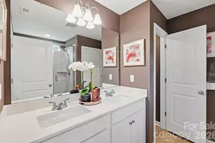 1404 Bansal Dr, Charlotte, NC 28215 - Photo 10