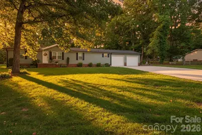 446 Heritage Circle, Taylorsville, NC 28681 - Photo 1